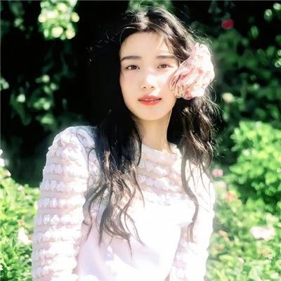 弯曲幸运草